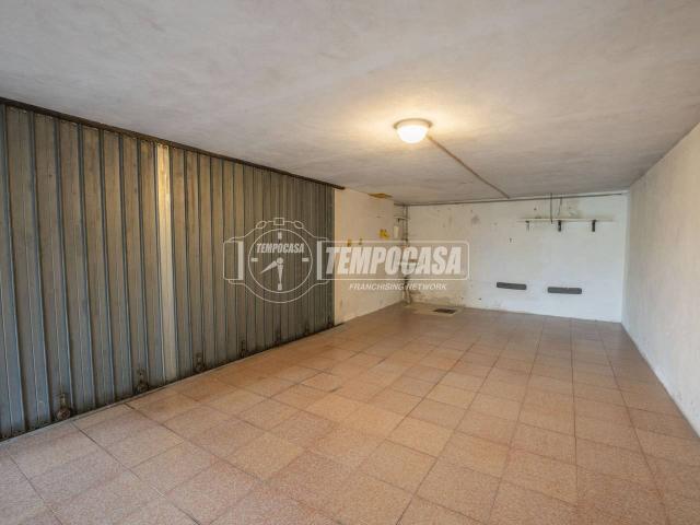 Magazzino in vendita a Porto Sant'Elpidio