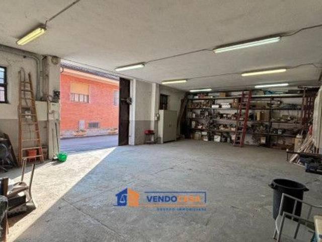 Magazzino in vendita a Racconigi