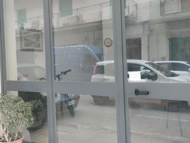 Magazzino in vendita a Reggio Calabria