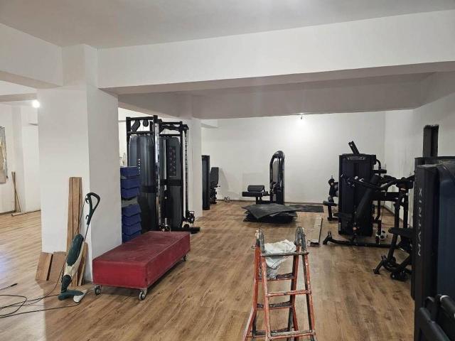 Magazzino in vendita a Reggio Calabria