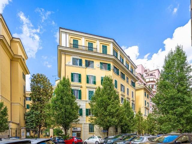 Magazzino in vendita a Roma