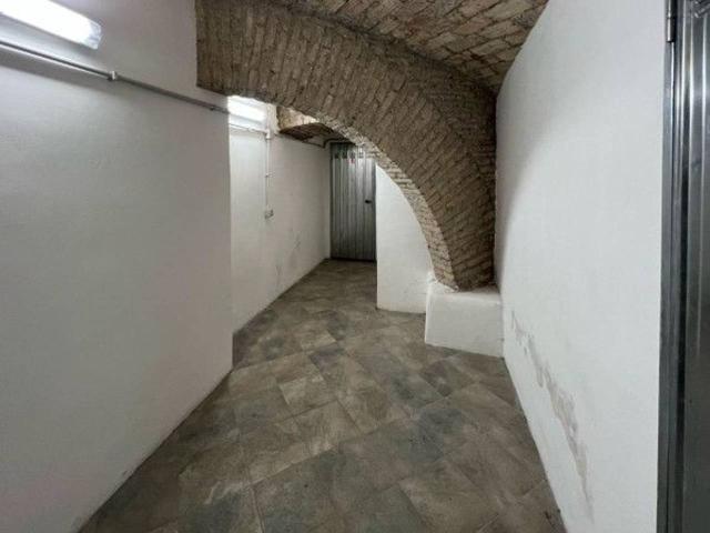 Magazzino in vendita a Roma