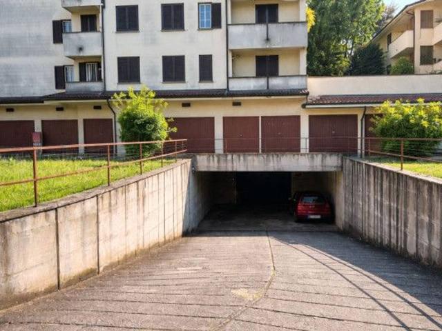 Magazzino in vendita a Ronco Briantino