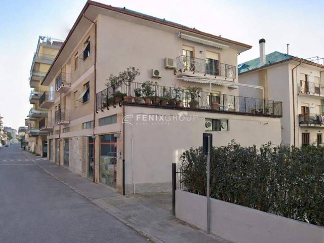 Magazzino in vendita a San Benedetto Del Tronto
