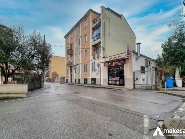 Magazzino in vendita a San Donato Milanese
