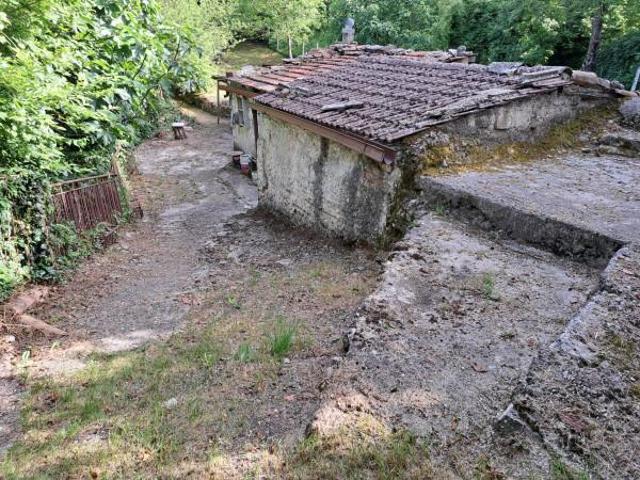 Magazzino in vendita a San Polo Matese