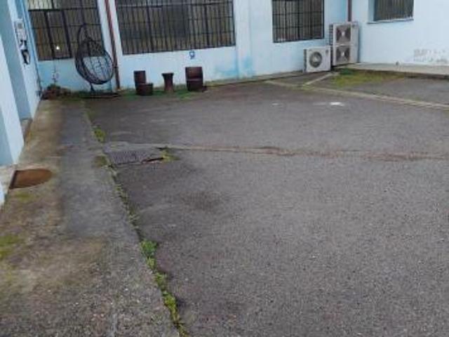 Magazzino in vendita a San Romano Montopoli in Val d'Arno 415 mq Rif: 1246726