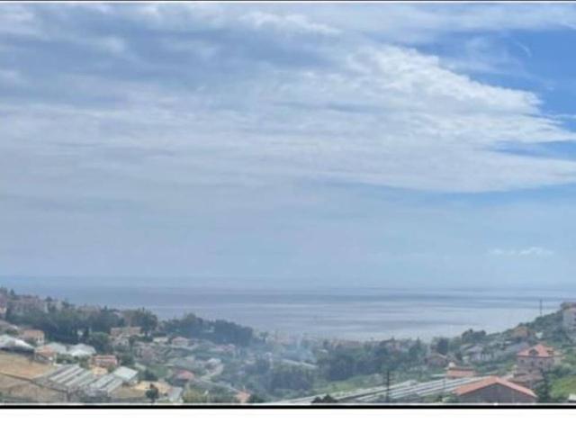 Magazzino in vendita a Sanremo