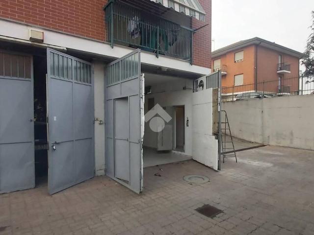 Magazzino in vendita a Settimo Torinese