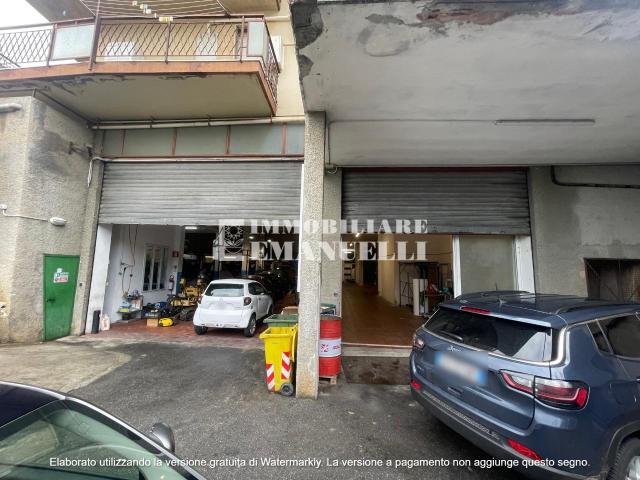 Magazzino in vendita a Taggia
