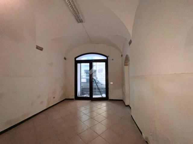 Magazzino in vendita a Teramo