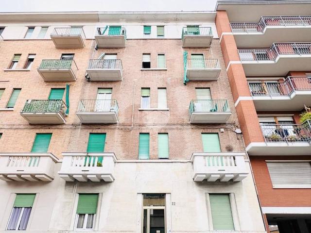 Magazzino in vendita a Torino