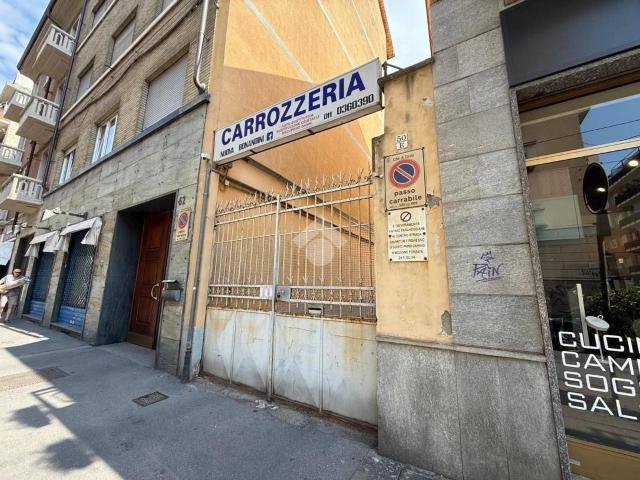 Magazzino in vendita a Torino