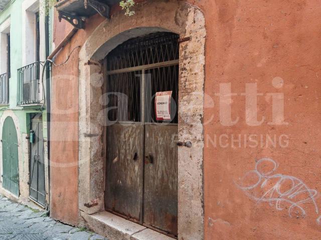 Magazzino in vendita a Venafro