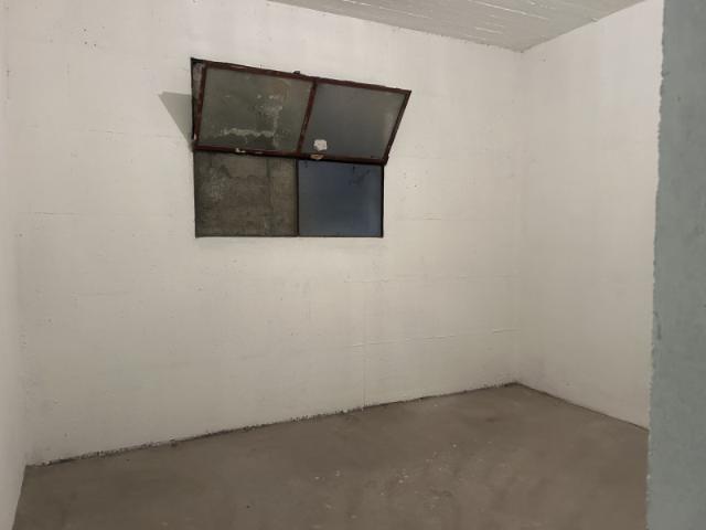 Magazzino in Vendita a Verona