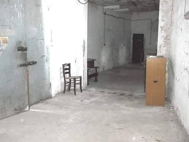 Magazzino in vendita a Vicopisano