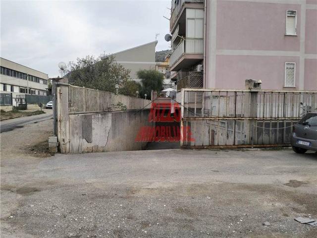 Magazzino in vendita a Villabate