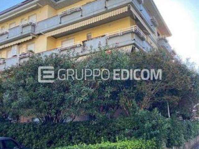 Magazzini e locali di deposito di 7 mq in vendita a Massa Rif. 4554828