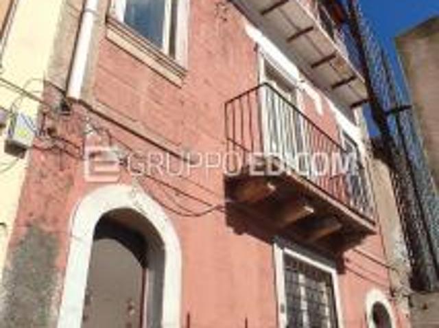 Magazzini e locali di deposito in vendita a Messina Rif. 4551938