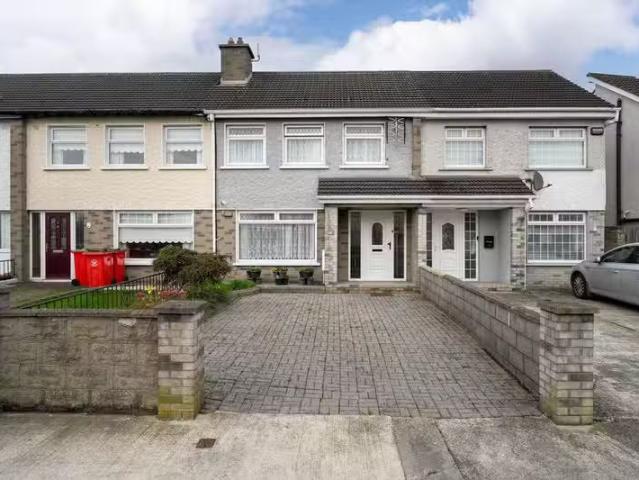 Magenta Crescent, Whitehall, Dublin 9, D09X516 is for sale