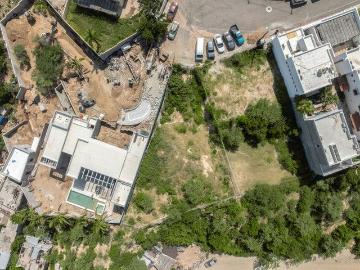 Magisterial Commercial Lot