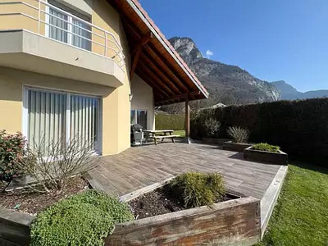 Magland 74300 Achat / Vente maison 5 pièces t5 au dernier étage
