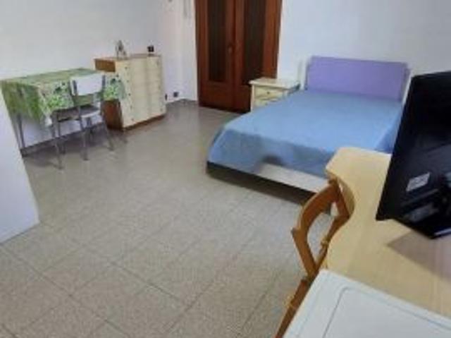 MAGLIANA MONOLOCALE ARREDATO BEN COLLEGATO