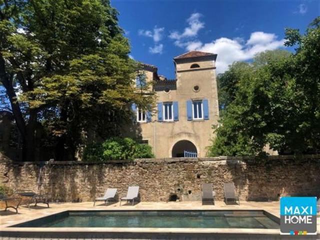 Magnanerie du XVIII 12 Pièces 3500 M² Pi