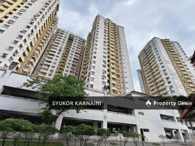 MAGNAVILLE CONDOMINIUM SELAYANG, SELANGOR