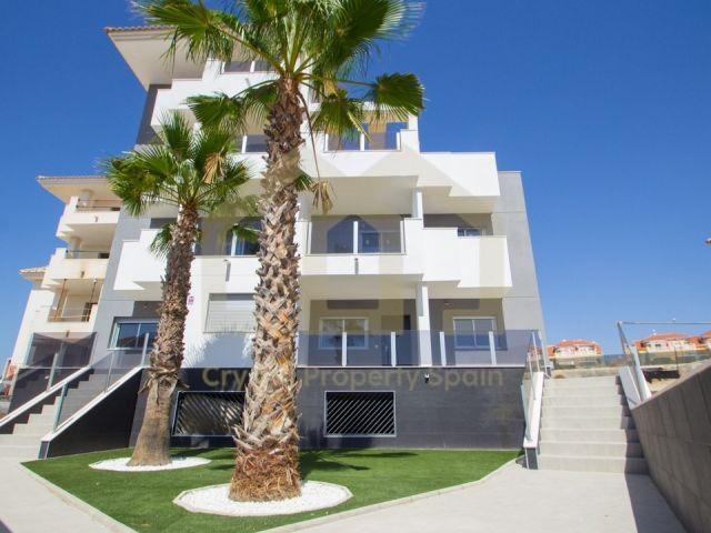 Magní­fico apartamento entre el mar y el golf!