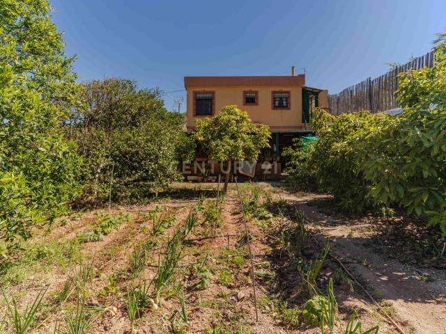 MAGNIFICO CORTIJO EN PUNTALON, MOTRIL