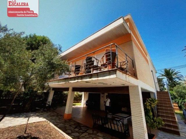 Magnifico chalet a pocos metros del mar, cabo Roig