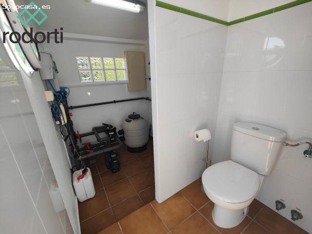 Magnifico Chalet de una planta con piscina en La Dehesa Golf