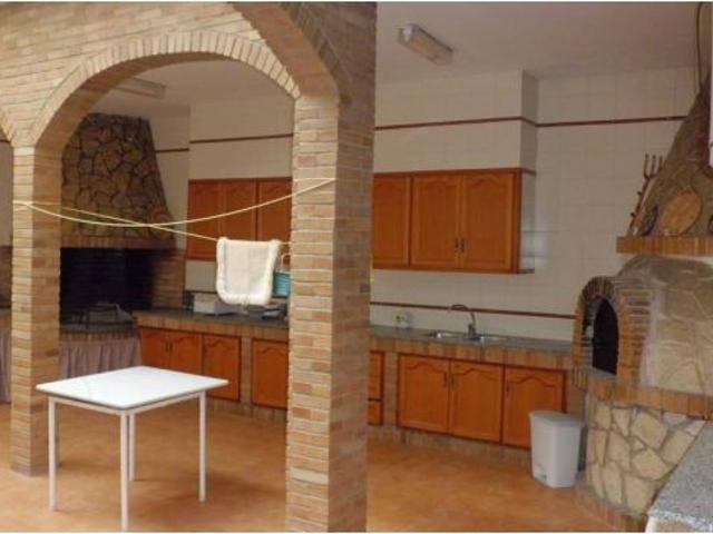 MAGNIFICO CHALET EN VALVERDE