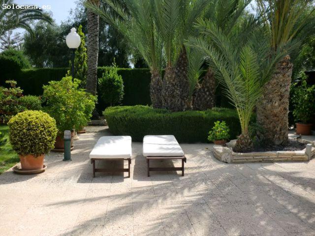 MAGNIFICO CHALET EN VENTA EN VALVERDE BAJO