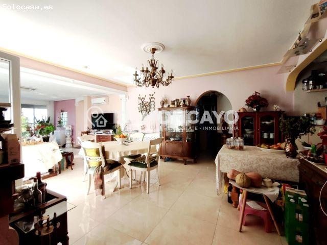 Magnífico chalet independiente con jardín y piscina privada en Ciudad Quesada, Alicante, Costa Blanc