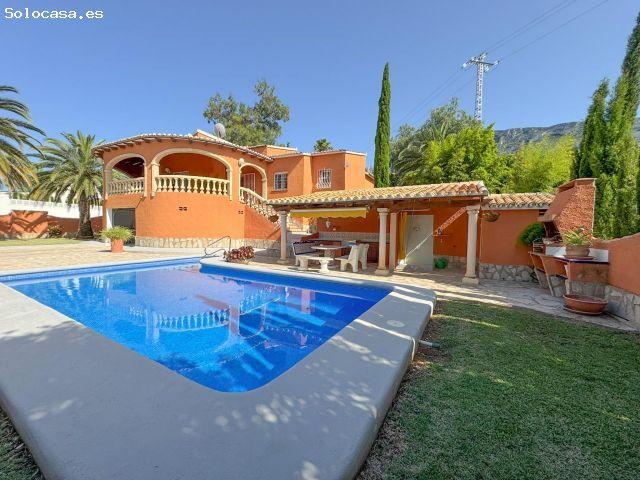 MAGNIFICO CHALET INDEPENDIENTE EN LA ZONA BAJA DEL MONTGO, A UN PASO DEL CENTRO DE DENIA
