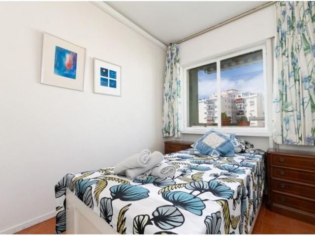 Magnífico Apartamento en la 8ª Planta en el Corazón de Los Boliches