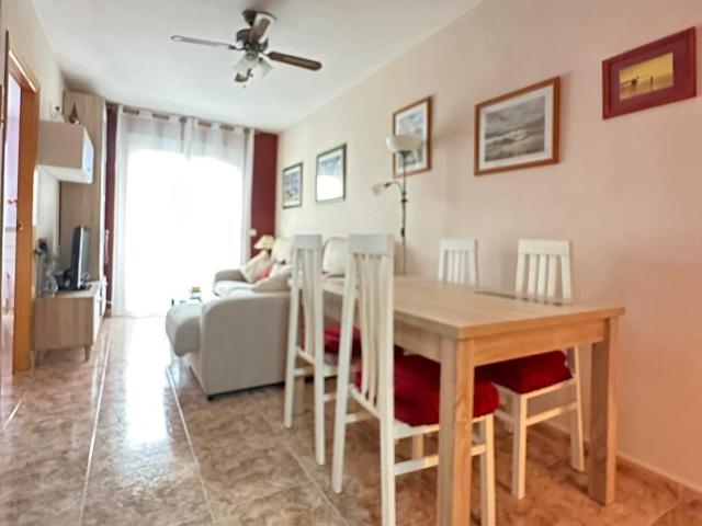 MAGNIFICO APARTAMENTO IDONEO COMO VACACIONAL O SI LO DESEA PARA VIVIR TODO EL AÑO
