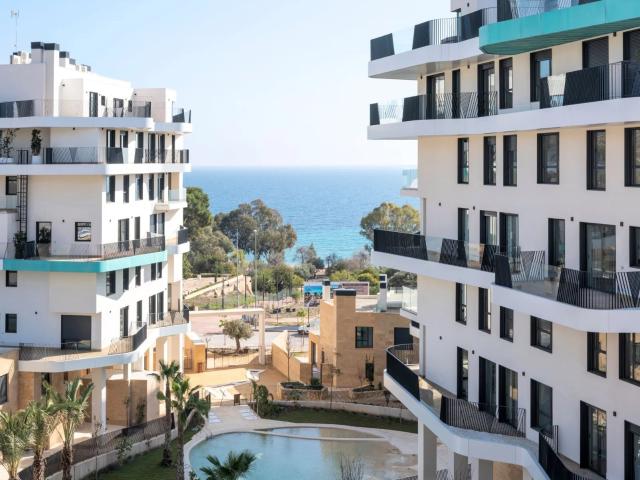 Magnífico apartamento nuevo T2 en Villajoyosa a 100m de la playa / C