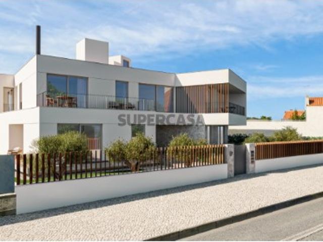 Magnífico Apartamento T2 no Condomínio VILLA PRAIA em São João do Estoril