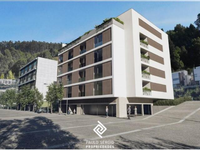 Magnífico apartamento T3 na Costa Guimarães 139m² Costa