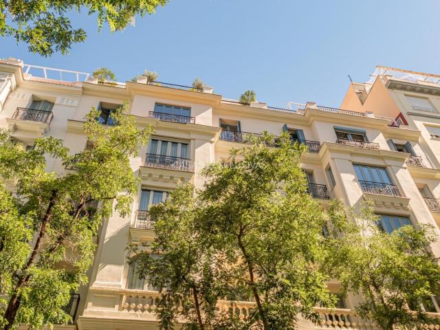Magnífico ático de 270 m² en el corazón de Madrid, en el barrio de Recoletos, con una espectacular terraza de 41 m²