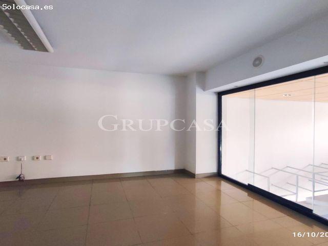 MAGNÍFICO LOCAL COMERCIAL A PIE DE CALLE EN AVDA DE LES GARRIGUES EN CAP PONT