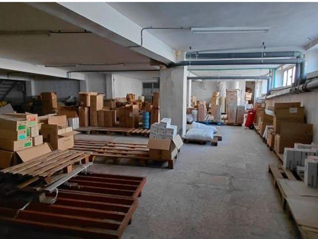Magnífico local comercial en venta o alquiler con una ubicación estratégica y gran potencial de nego