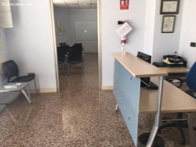 MAGNIFICO LOCAL EN VENTA EN TRAVALON !