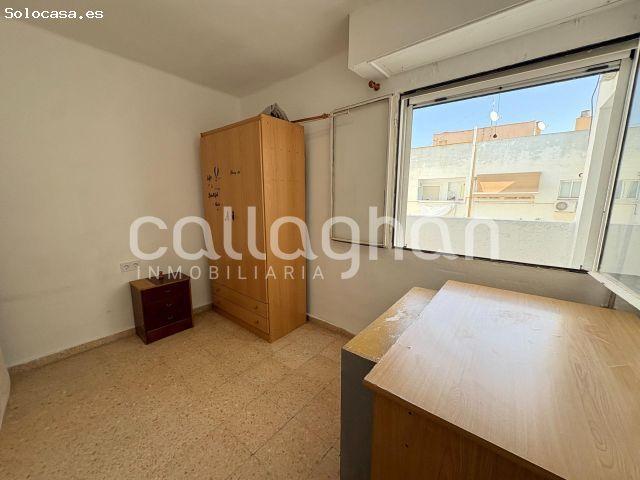 Magnífico piso completamente amueblado, distribuido en 4 habitaciones, 2 baños