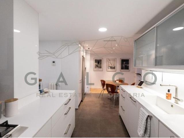 Magnifico piso de 3 habitaciones y dos baños con buenas calidades