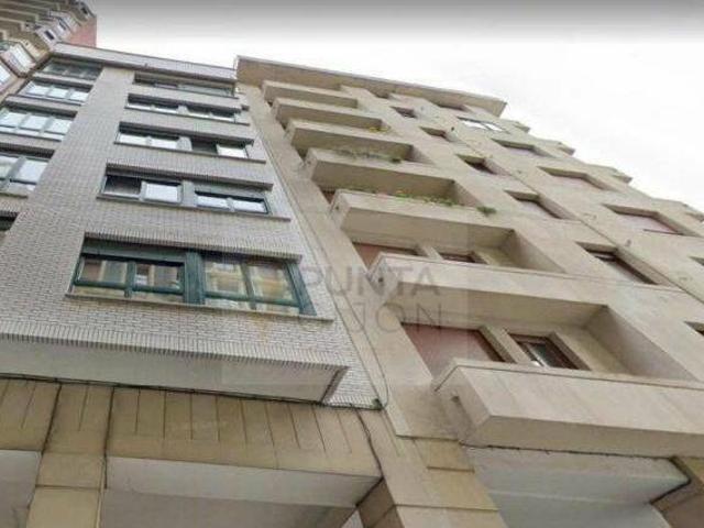 Magnífico piso en alquiler en el centro a pocos metros del paseo de begoña