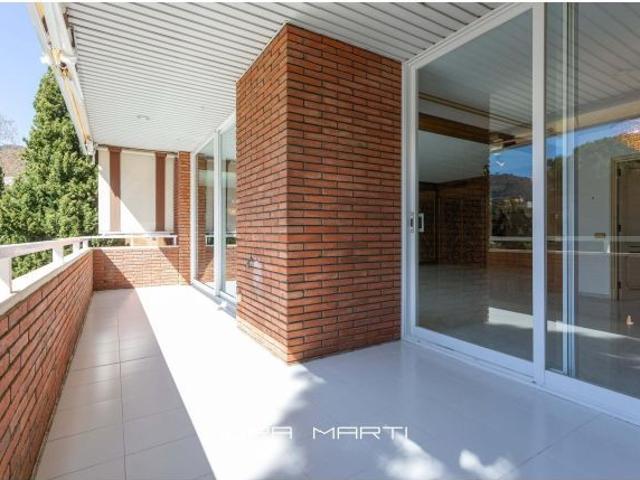 MAGNÍFICO PISO EN PEDRALBES LUMINOSO Y TRANQUILO